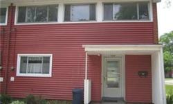 Bedrooms: 3
Full Bathrooms: 1
Half Bathrooms: 0
Lot Size: 0 acres
Type: Condo/Townhouse/Co-Op
County: Cuyahoga
Year Built: 1954
Status: --
Subdivision: --
Area: --
HOA Dues: Includes: Exterior Building, Garage/Parking, Association Insuranc, Landscaping,