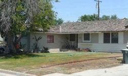 3 bed 2 bath home with great potential.
Listing originally posted at http