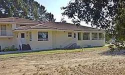 Well maintained 3 bedrooms, 2.5 bathrooms, 2377 square ft extra wide driveway, with large barn for rv/boat/trailer parking. Frank Madden is showing this 3 bedrooms / 2.5 bathroom property in Nipomo, CA. Call (805) 471-3439 to arrange a viewing. Listing