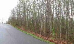 Three lots together for the dream home in a great neighborhood. This is an all brick subdivision with beautiful maintained homes. Don't let this slip by.
Listing originally posted at http
