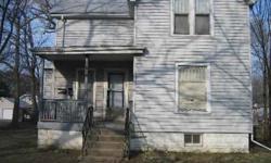 EXCELLENT INVESTMENT OPPORTUNITY. 2 FLAT HAS 2 BEDROOMS UP & 2 BEDROOMS DOWN. BOTH UNITS RENTED. DON'T MISS THIS ONE.! MUST SEE!
Listing originally posted at http