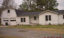This 4 bedroom, 1 bath home is located in desireable Currituck County. Features include a fireplace in the family room, a large FROG, deck and fenced in back yard. Home is across the street from a wooded area providing privacy and quiet. Enjoy quick