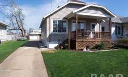 SUPER SHARP 2 BED 1 BATH BUNGALOW. VERY CLEAN W/ NEUTRAL DECOR. HARDWOOD FLOORS IN THE INFORMAL DINING ROOM & 2ND BEDROOM. KITCHEN OFFERS A PANTRY. FULL BASEMENT. BACK PATIO AND BEAUTIFUL FRONT WOOD DECK ARE PERFECT FOR LOUNGING. OFFERS A 1.5 STALL