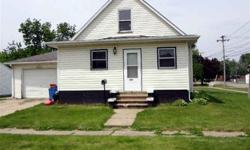 This 1 1/two level home with garage access from unit would be a good starter home.
Drew Disterhoft is showing 304 W Main St in Marengo, IA which has 3 bedrooms / 1.5 bathroom and is available for $62000.00. Call us at (319) 350-4119 to arrange a viewing.