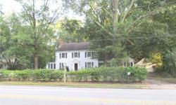 Case #541-815519, Very large colonial house on a tree line street in Franklin Va. 3113 sqft contains large living, large dining room, breakfast room, library, sunroom, 1st floor bedroom, large kitchen, large laundry/mud room, family room with wet bar, 2