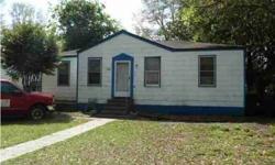 This three beds, 1 baths home could be an ideal investment property or 1st time home.
Kim Boerman is showing this 3 bedrooms / 1 bathroom property in NORTH CHARLESTON, SC. Call (843) 452-0688 to arrange a viewing.
Listing originally posted at http