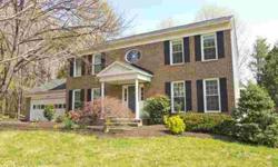 Lovely brick colonial on 2 thirds of an acre in shaker woods.
Christine Richardson is showing 11676 Pellow Cir CT in HERNDON, VA which has 4 bedrooms / 3 bathroom and is available for $669900.00. Call us at (703) 231-1812 to arrange a viewing.