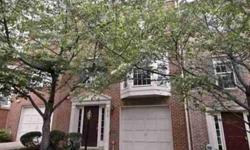 This sun-filled 3 beds (plus den), 2.5 bathrooms townhome is situated off lee hwy in a peaceful neighborhood enclave that is 1 of arlington's best-kept secrets.
Hans Wydler is showing 2019 Buchanan Court N in Arlington, VA which has 3 bedrooms / 2.5