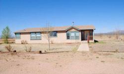 Large 4 beds, two bathrooms manufactured home on five acres. Nancy Welch is showing this 4 bedrooms / 2 bathroom property in Elfrida, AZ. Call (520) 384-2838 to arrange a viewing. Listing originally posted at http