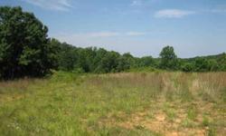 ONLY 15 MINUTES FROM THE CLARKSVILLE CITY LIMITS - AND EVEN CLOSER TO CUMBERLAND CITY & THE TVA STEAM PLANT IS THIS LAND, WHICH OFFERS LOTS OF PRIVACY & SECLUSION - AN IDEAL SETTING FOR YOUR NEW HOME !
Listing originally posted at http