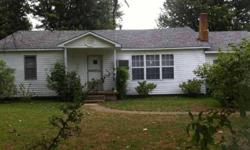 House for sale in Poplar Bluff, MO - Tidy 3 bedroom home sitting on 2 acres m/l just outside of Poplar Bluff City Limits. All electric home with sunroom and attached garage. Public water and city cable on property. Call for showing.Listing originally