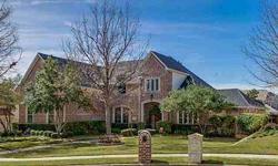 Beautiful Vines Herrin Custom home w lush landscaping on oversized cul-de-sac lot. Striking slate flrs, custom HDWD tile staircase w iron spindles, faux paint, heavy crown, wet bar. Windows in mstr, FR & brkfst overlook lg cov patio w builtin grill,
