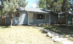 Great 1st home with large yard and garage in the back. Debra Green is showing this 2 bedrooms / 1 bathroom property in Aurora, CO. Call (720) 306-5680 to arrange a viewing. Listing originally posted at http