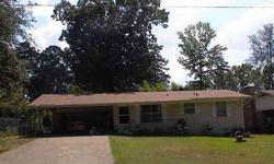 101 Zinnia Pl., LITTLE CHICAGO AREA, neat and afordable Brick home with maintenance free trim, on level lot with fenced back yard and PRICED to sell! $72,000 MLS #99130 CALL JERRY THOMPSON (501) 622-9221
Listing originally posted at http