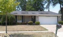 SALE SUBJECT TO 24 CFR 206.125. BUYER TO ORDER CITY INSPECTION IF NEEDED. BUYER TO PAY $295 PROCESSING FEE TO LIST BROKER UPON OFFER ACCEPTANCE. MUST HURRY ON THE EXCELLENT DEAL ON THIS 3 BEDROOM RANCH IN DESIRABLE SOUTHPOINTE SQUARE SUB. BEAUTIFUL