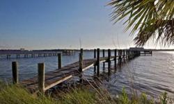 Approx 1.5 acres on the st. Johns river looking across to the jacksonville zoo. Michele Rossie is showing 4704 University Boulevard N in Jacksonville, FL which has 5 bedrooms / 4 bathroom and is available for $750000.00. Call us at (904) 534-1148 to