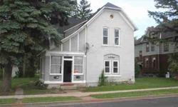 Great duplex with good rental history and many updates.
TERRI MISENER is showing this 4 bedrooms / 2 bathroom property in Ashland, WI. Call (715) 292-0590 to arrange a viewing.
Listing originally posted at http
