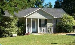 This 3 beds two baths ranch style house located in kannapolis would make a great starter home or investment.
Kirk Hanson is showing this 3 bedrooms / 2 bathroom property in Kannapolis, NC. Call (704) 788-2255 to arrange a viewing.