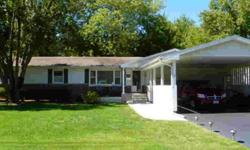 Super location for this neat and clean ranch home. 3 beds 1 1/two bathrooms, eat in kitchen with nice cabinets. All appliances stay. Partial fenced in back yard with patio.Jenny Holsapple is showing this 3 bedrooms / 1.5 bathroom property in Salem, IL.