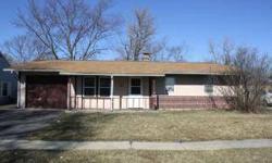 Nice size ranch with an open floor plan. Good bones but need to be up-to-date.
Mary Myzia is showing this 3 bedrooms / 1 bathroom property in Streamwood, IL. Call (847) 230-7317 to arrange a viewing.
Listing originally posted at http