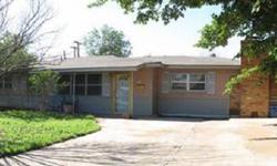 LCU AREA. GREAT SPACE FOR THE MONEY- GOOD CODITION, NEWER CARPET,PAINT & UPDATED BATHS. 3/3/ WITH TWO LIVING AREAS & TWO FULL BATHS. OVER 1700 SF- SHOP AND COMPARE....
Listing originally posted at http