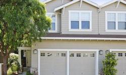 Sophisticated Executive Craftsman Style townhome in highly desirable complex with only 47 units close to Downtown Los Gatos. This end unit features 4b/2.5b*1577 sq ft*private deck for entertaining*hardwood*high ceilings*recessed lights*2 gas