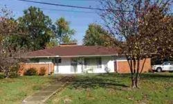 Nice home in town with a terrific location. You will love the neighborhood and setting for this 3 beds 1-1.5 bathrooms home. Carlota Carver has this 3 bedrooms / 1 bathroom property available at 506 Schoonover in Pocahontas, AR for $79500.00. Please call