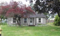 Don't let the bank get it! Cute bungalow is great as an investment or occupied home.
Wallace Ashby is showing this 2 bedrooms property in Portland. Call (971) 264-2030 to arrange a viewing.
Listing originally posted at http
