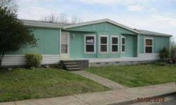 Cute and clean manufactured home on .17 acre lot with 3 bedrooms and 2 baths, vaulted ceilings, walk-in closet and a patio. 2-yr Home Warranty valued at $1050 for owner occupied properties only!
Listing originally posted at http