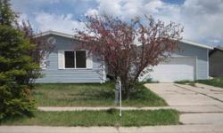 All on one level, good buy for the money on this 3 bedroom,2 bath home with tile floors in kitchen.
Listing originally posted at http