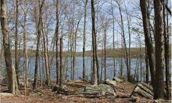 Panoramic Lake Front Poperty! 150' of lake frontage!!
Listing originally posted at http