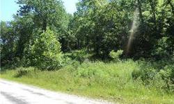 BUFFALO- Nearly 8 acre homesite! Only 1 minute from new Rt.35 & less than 10 minutes from I-64. Septic installation approval in file. City water. timber rights convey. Double-wides allowed with a permanent foundation. Map on file. $80,000 ML#140467 Drue