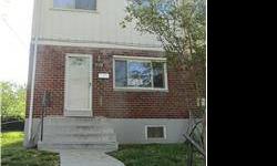 Do not miss out on your chance to buy! With some sprucing, this townhouse could be fabulous!
Tania Ivey is showing 2105 Columbia Place in HYATTSVILLE, DC which has 3 bedrooms / 1 bathroom and is available for $80000.00.
Listing originally posted at http