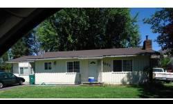 NICE 3 BEDs WITH HARD WOOD FLOORS, VINYL WINDOWS, AND DETACHED GARAGE OR SHOP. CALL CINDI WINDER (541) 892-1064 TO VIEWCindi Winder is showing 5351 Shasta Way in KLAMATH FALLS, OR which has 3 bedrooms and is available for $82600.00.Listing originally