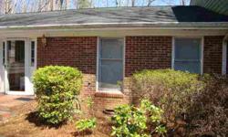 Looking for a low maintenance home? No need to look any further because here it is- 123 birch grove road. Coldwell Banker Caine-Holly West is showing this 3 bedrooms property in Spartanburg. Call (864) 415-3905 to arrange a viewing.
