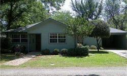 Ready to move in! Very attractive three bdr, two bathrooms frame home with nice landscaping and 1 stall carport.
Karen Richards is showing this 3 bedrooms / 2 bathroom property in Wills Point, TX. Call (972) 265-4378 to arrange a viewing.
Listing