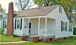Incredible opportunity 4 beds, 1.5 baths house which boasts hardwoods throughout coupled with old world charm.
Theresa Eileen Higgins has this 4 bedrooms / 1.5 bathroom property available at 949 Cline St in Newberry, SC for $84987.00.
Listing originally