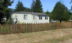 River frontage! Plus, cute home updated with vinyl windows and sunroom. New shed and huge yard overlooking the Calapooia River. Convenient commute to I5.Listing originally posted at http