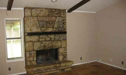 This formerly beautiful home needs some TLC, good bones, 3-bedroom, 2 full baths. Living room with vaulted ceiling, fireplace, ceiling fan. Tulsa address, Broken Arrow schools. To be sold 'As-Is'.
Listing originally posted at http