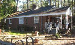 Cute brick home with great rental history. Located in great schools. Near Ft Jackson, I-77 and Midlands Tech.
Listing originally posted at http