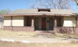 Two houses for one price*Front is a 4/1 and the back is 3/1*Close to Tech*Fresh paint*Refrigerator, stove and microwave convey with property*
Listing originally posted at http