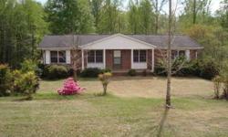 BRICK HOME LOCATED INSIDE BREMEN CITY! 3 BR/ 2 BA PDATED KITCHEN W/NEW OVEN, COOKTOP, CABINETS & COUNTER TOPS HARDWOOD FLRS ON MAIN LEVEL, TILE BATHS, SUN PORCH,
Listing originally posted at http