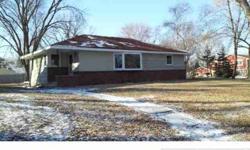 Great 3 beds rambler on a large dead end corner lot in convenient location. Nice privacy! Lower level is finished with open family room. Do not wait! This HUD value will not last long!
Cathy Carruth has this 3 bedrooms / 2 bathroom property available at