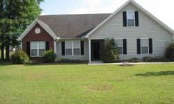 5/20/2012 large Ranch With lots of Space, family Room with Fireplace, Kitchen with Black Appliances. Large Master with Huge Bath, Bonus Room Upstairs could be fourth Bedroom, New Paint. Call for info!!
Carlotta V Jones has this 3 bedrooms / 2 bathroom