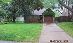 Great location for this brick rambler with bedroom, den/office, and bathroom on the main level. 1 car garage, hardwood floors, and wood burning stove, bring your contractor. This has great potential! Priced to sell!
Listing originally posted at http