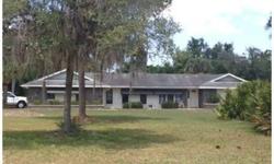 Great corner lot in Golf Hammock. Extra garage/workshop in addition to the garage for 2 cars. Needs a new roof, some work inside - overall good - good opportunity for someone.Jeanny Campbell has this 3 bedrooms property available at 2520 Country Club Road