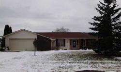 Dont miss out on this charming ranch style home located in Aspen Village in Southwest Fort WAyne. Property offers a fireplace, 2 car garage, fenced in yard, updated fixtures and appliances, fresh paint throughout including kitchen cabinets, new