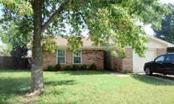 Updated and So Adorable! Pergo flooring, tile, updated Bathrooms and paint. Will qualify for FHA & VA financing. Survey available, 1 car garage attached. Central heat and air, brick, close to Ball park & schools, easy access to Dyess Air Base.
Listing