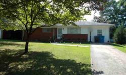 Convenient to shopping and doctors. Located in a quiet neighborhood. Finished garage area, great family room, rec room or 4th bedroom.Listing originally posted at http