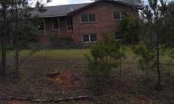 LARGE 10 ACRE CORNER LOT WITH GREAT ALL BRICK HOUSE FIXER UPPER PRICED $40K UNDER COUNTY FAIR MKT VALUE ALL BRICK SPLIT LEVEL OVER FULL BASMENT
Listing originally posted at http